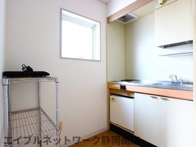 キッチン　キッチンでお料理をお楽しみください