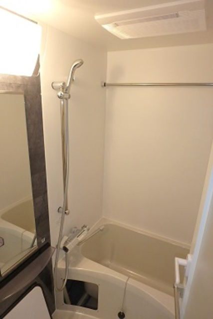 バス・シャワールーム　別室参照（カラータイプが異なる場合があります）