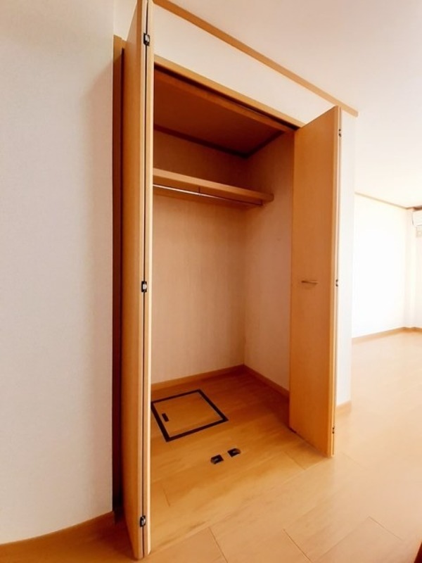 収納　図面と現状に相違がある場合には現状を優先