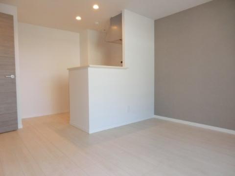 メープルスクエア心斎橋　居室・リビング　LDK