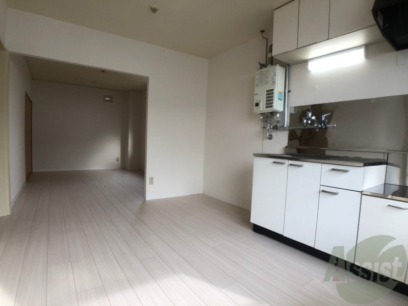 居室・リビング　広くてキレイなお部屋が広がっていて、充実した生活が送れそう。