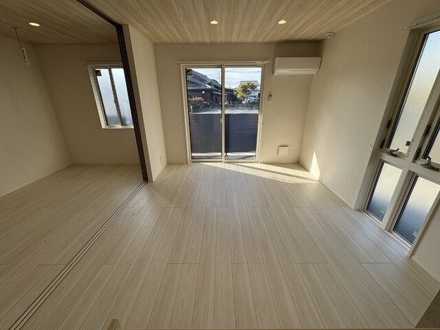 居室・リビング　１０５　ＬＤＫ