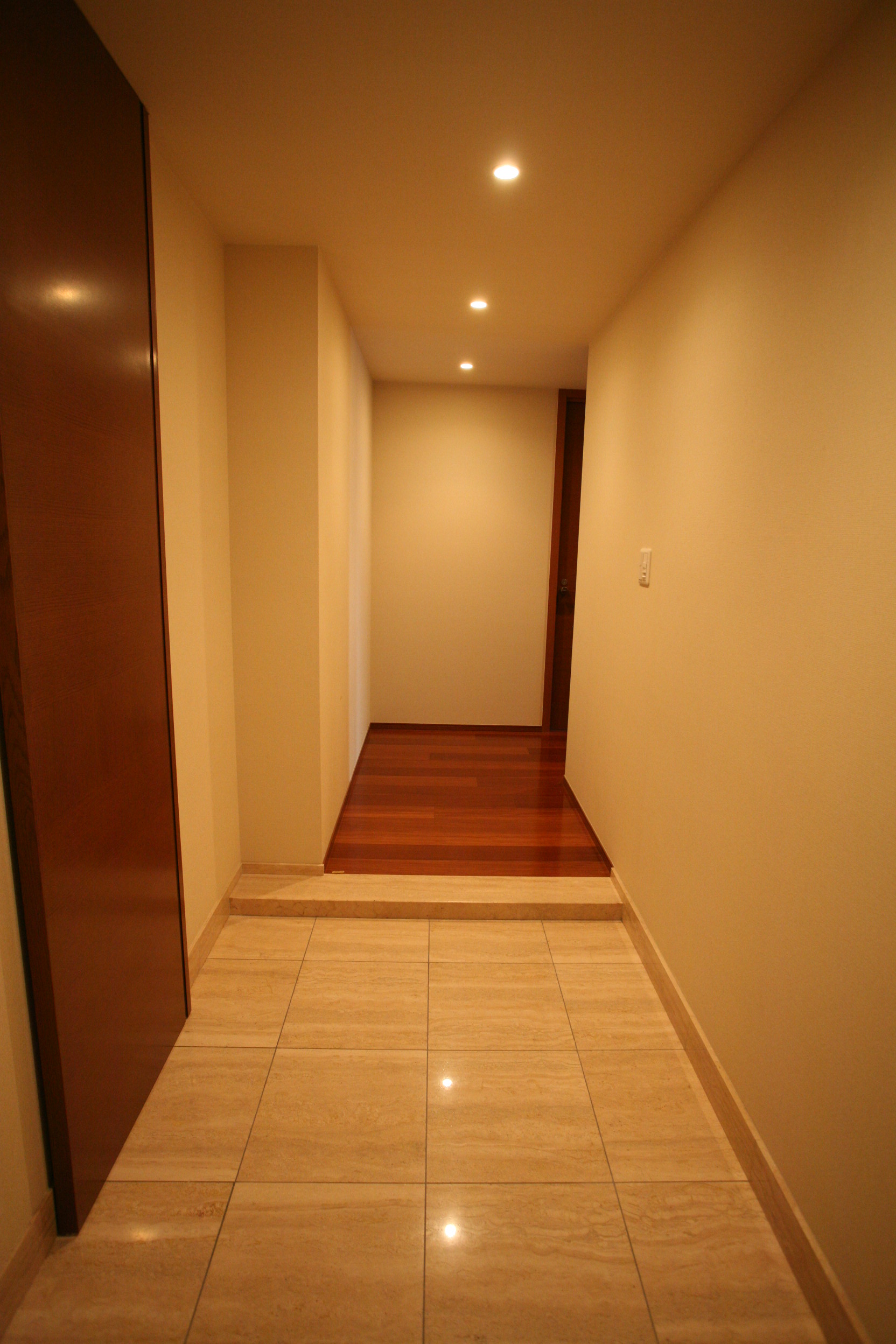 玄関　玄関※別部屋参考写真