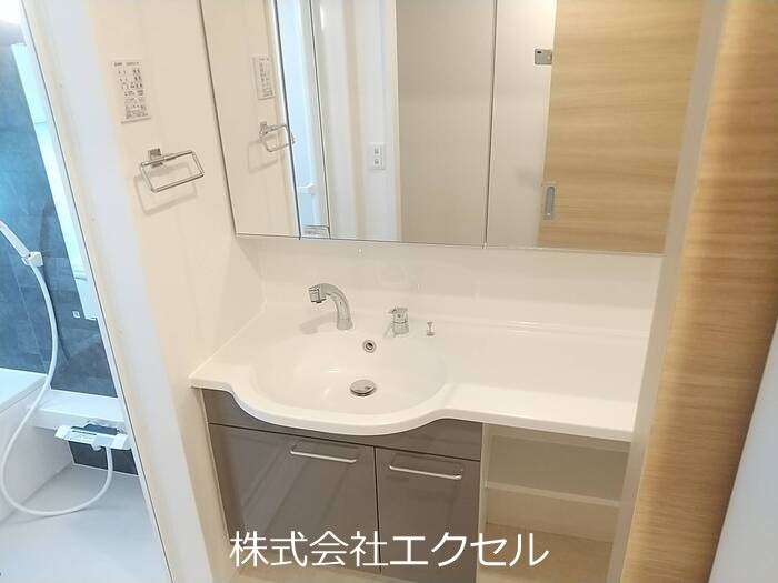 洗面設備　独立洗面台です。