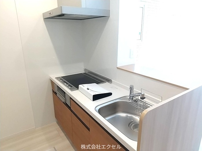 キッチン　コンロ付きのキッチンです。