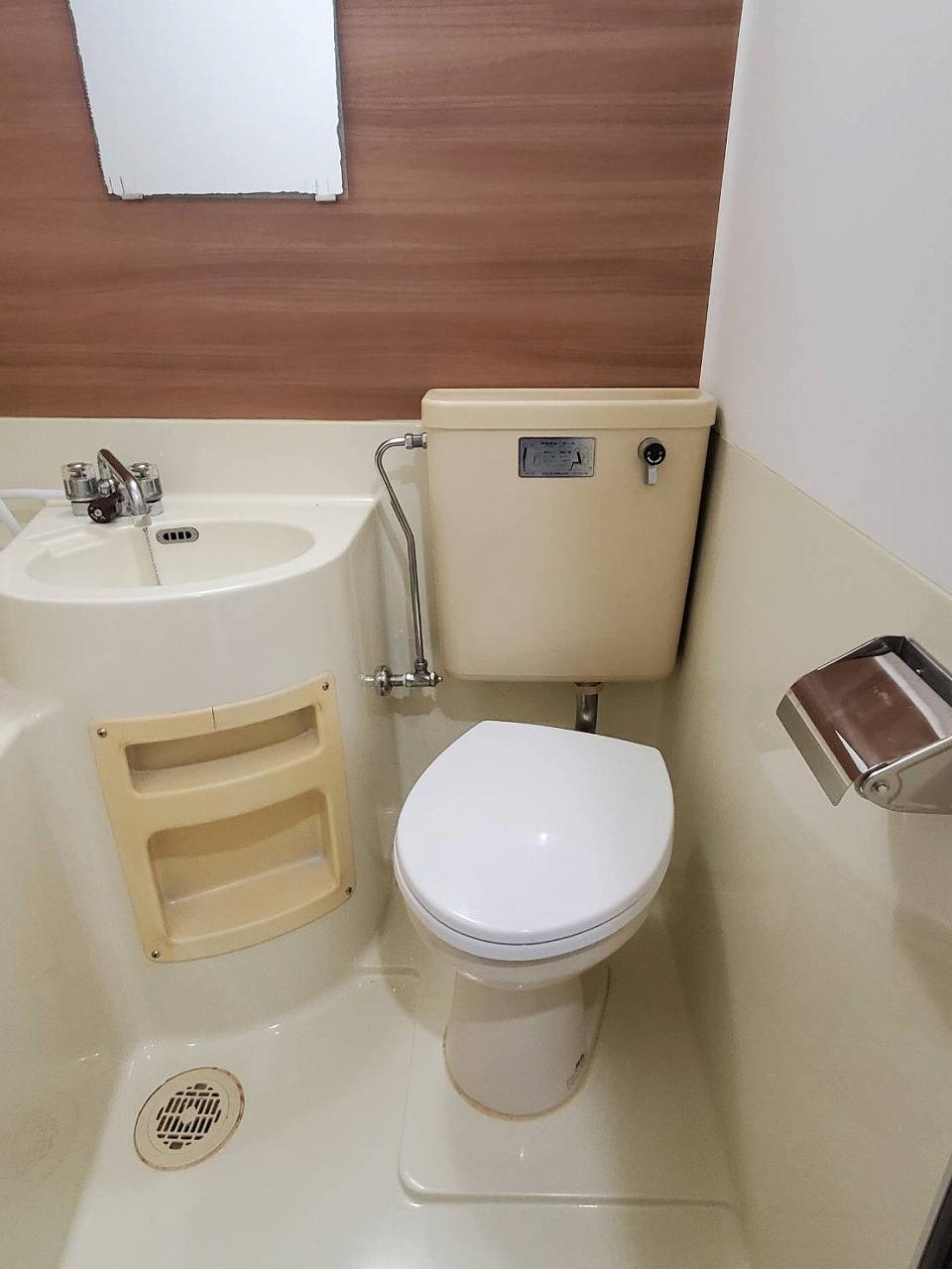 トイレ　別室参照