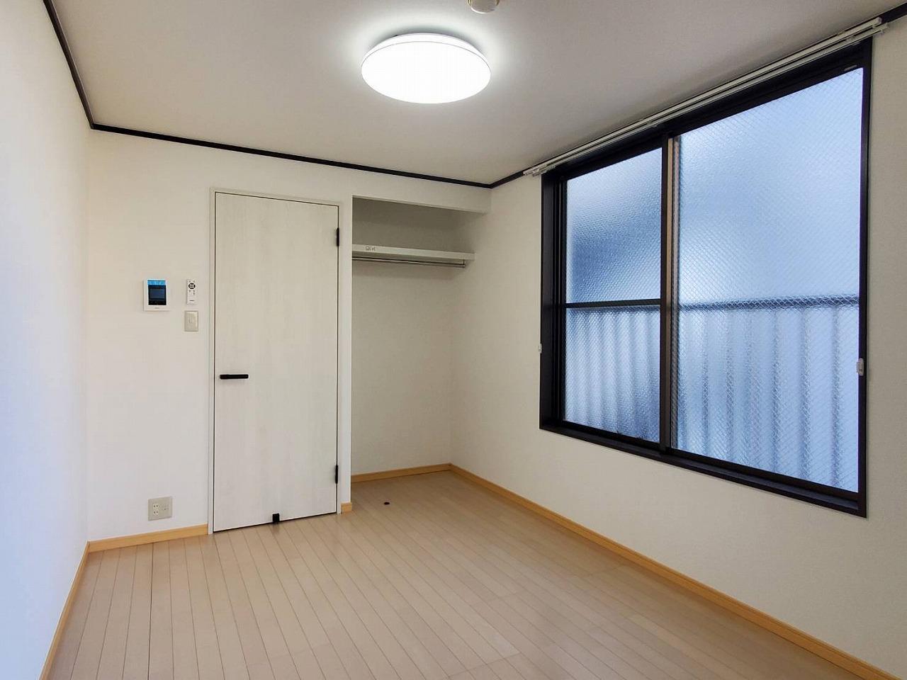 居室・リビング　別室参照