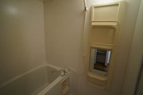 バス・シャワールーム　浴室