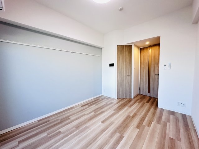 居室・リビング　同タイプの写真です。