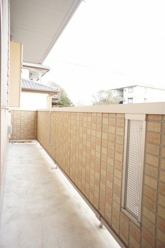 バルコニー　図面と現状に相違がある場合には現状を優先