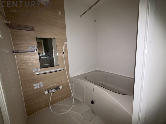 バス・シャワールーム　広いお風呂