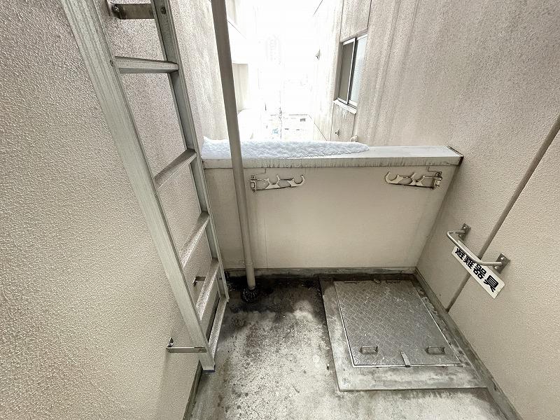 バルコニー　バルコニー