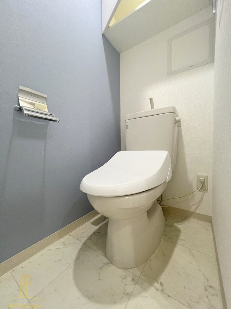 トイレ　ゼニスレジデンス難波南