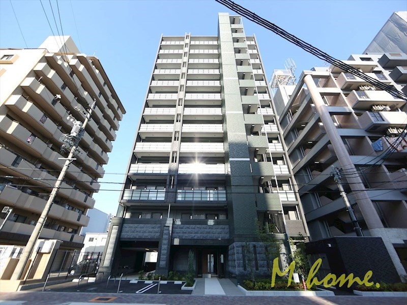 建物外観　外観　オートロック　宅配ＢＯＸ　防犯カメラ　分譲賃貸