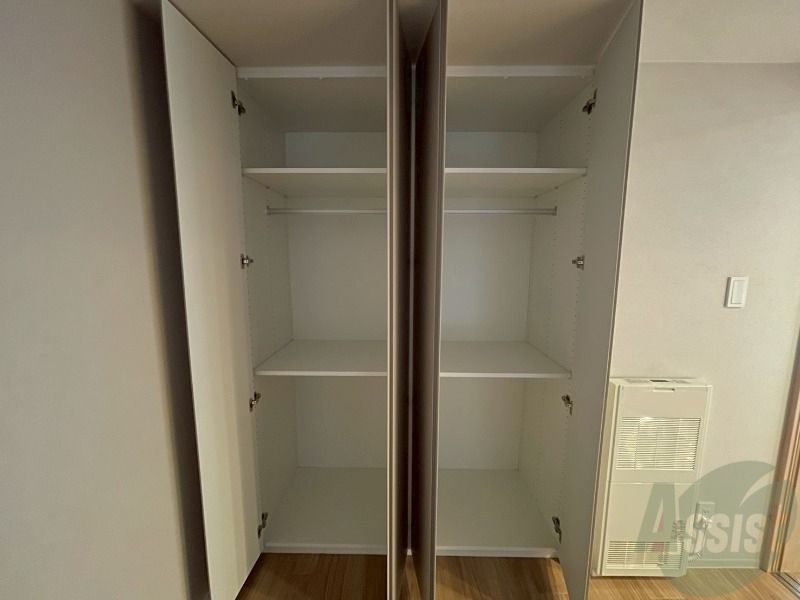 収納　収納もバッチリあるのでお部屋が片付きますよ！