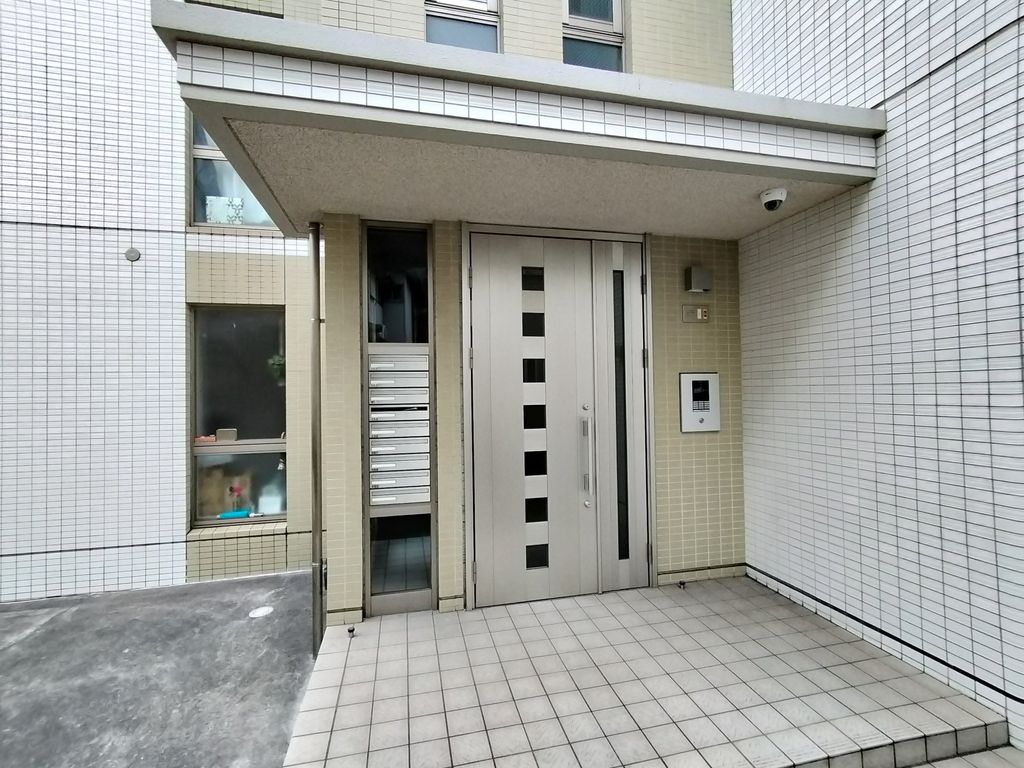 エントランス　エントランス