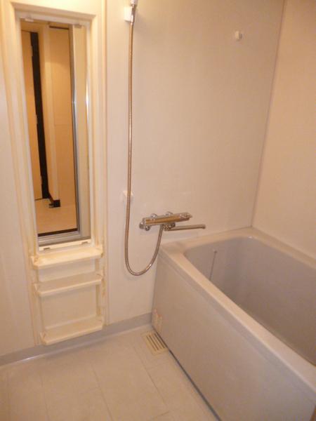 バス・シャワールーム　同仕様