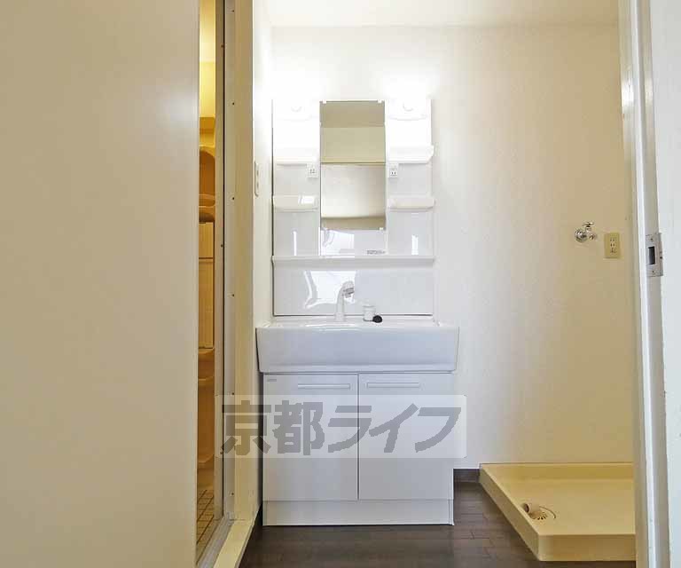 洗面設備　独立洗面台です！