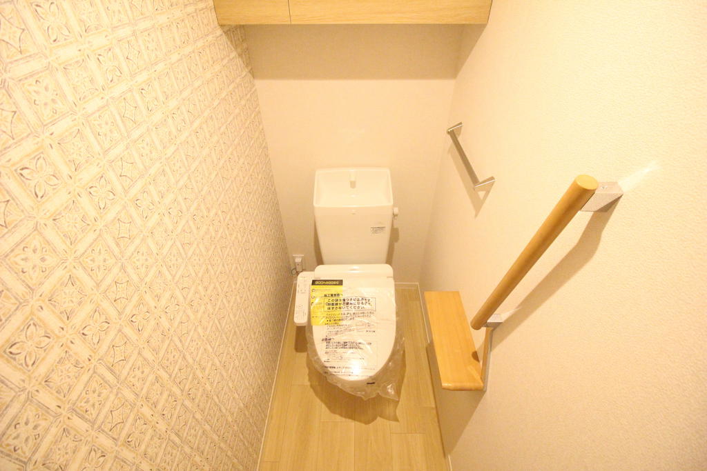 トイレ　温水洗浄便座♪