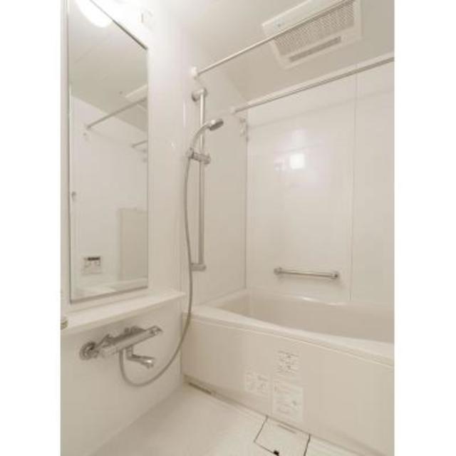 バス・シャワールーム　※写真は同タイプ住戸です。