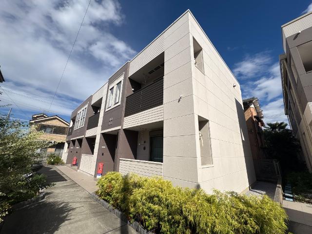 建物外観　外観写真（昼）