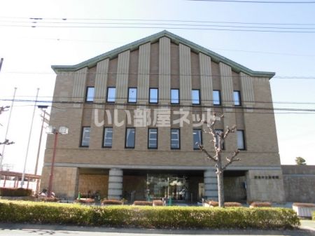 図書館　深谷市立図書館（図書館）まで851m