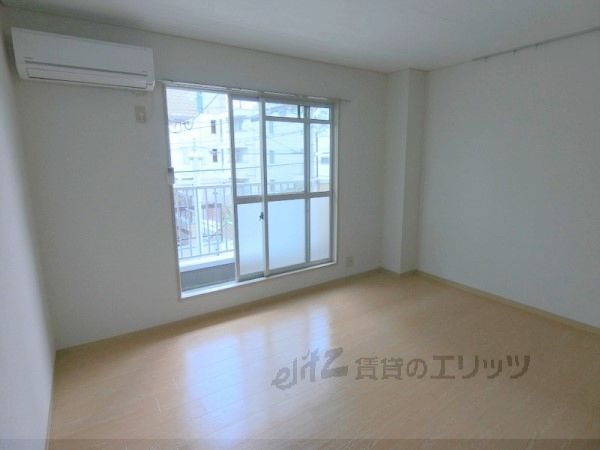 居室・リビング　洋室