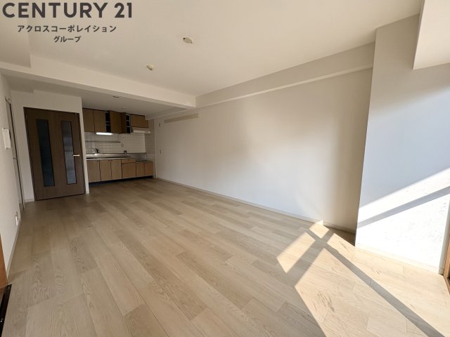 居室・リビング　陽当り良好のリビング