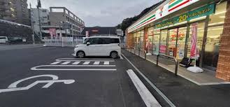 コンビニ　セブンイレブン 福岡小笹2丁目店（コンビニ）まで184m