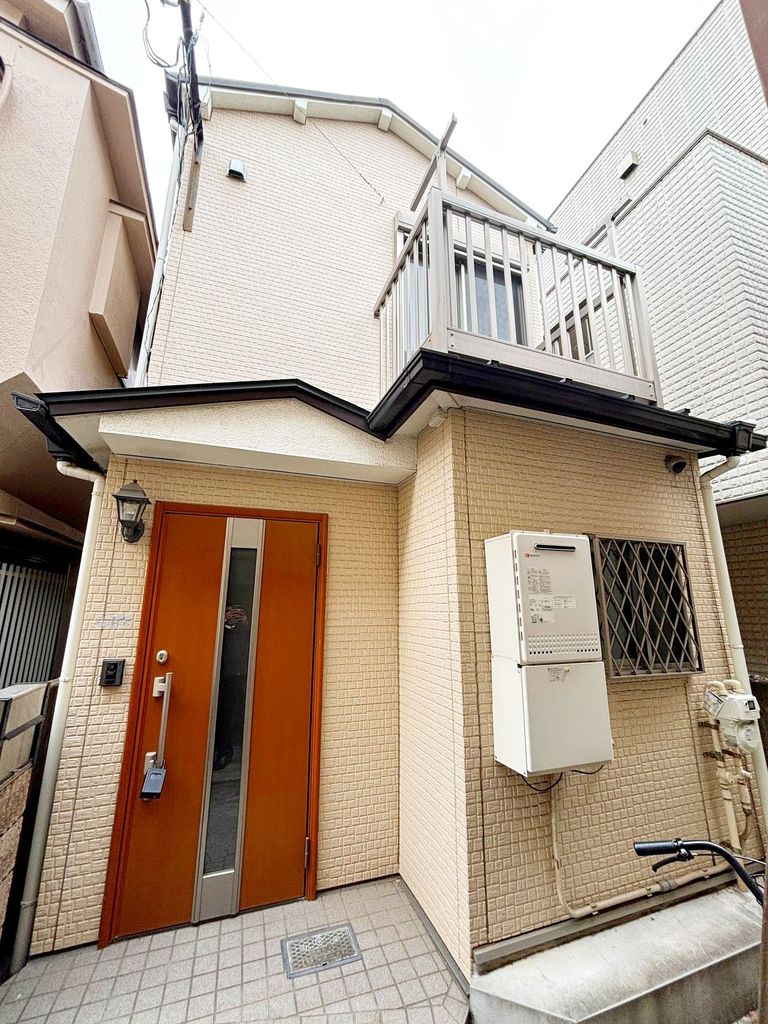 建物外観　バルコニー