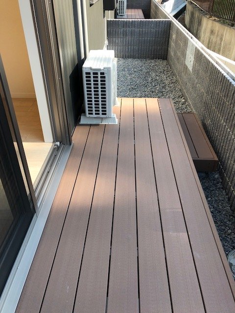 バルコニー　ウッドデッキ仕様　イメージ写真です