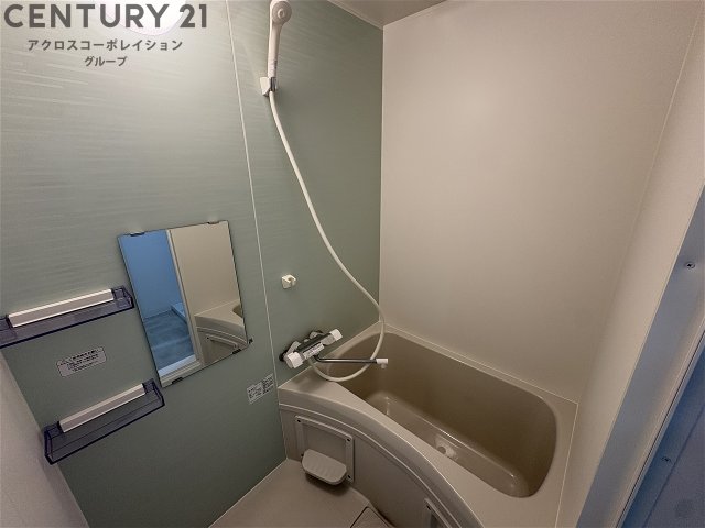 バス・シャワールーム　シンプルで機能的なユニットバスです！