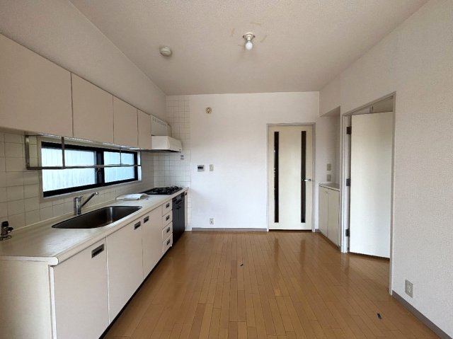 居室・リビング　6.3帖DK