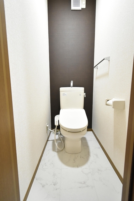 トイレ　２Ｆトイレ