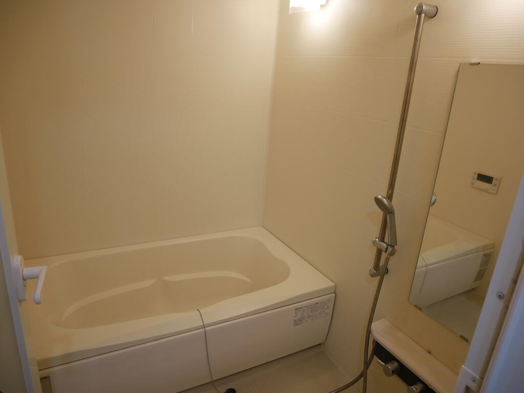 バス・シャワールーム　※同タイプの参考画像です。