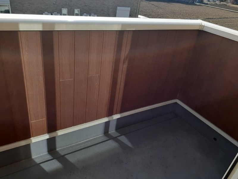 バルコニー　図面と現状に相違がある場合には現状を優先