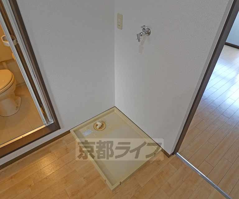 その他設備　室内洗濯機置き場です。