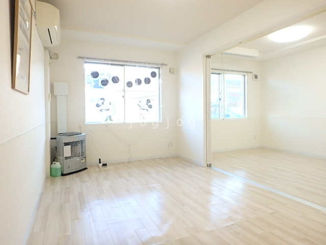 居室・リビング　リビング