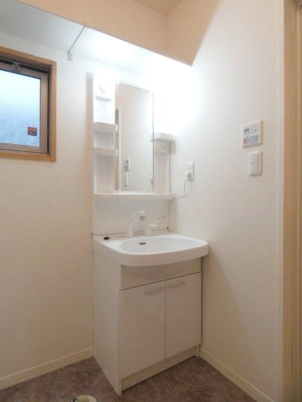 洗面設備　図面と現状に相違がある場合には現状を優先