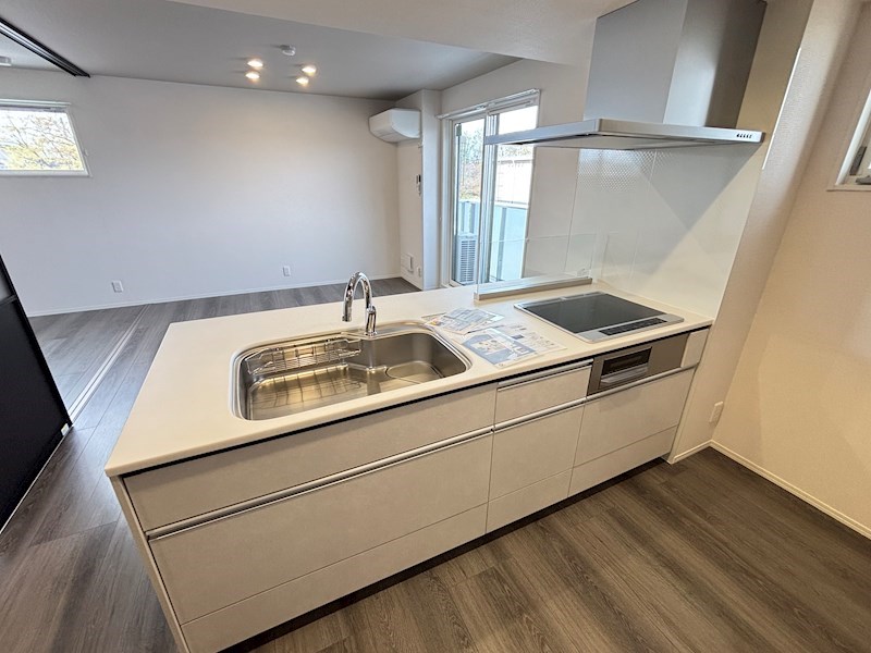 その他部屋・スペース　カーポートつき駐車場あります◎