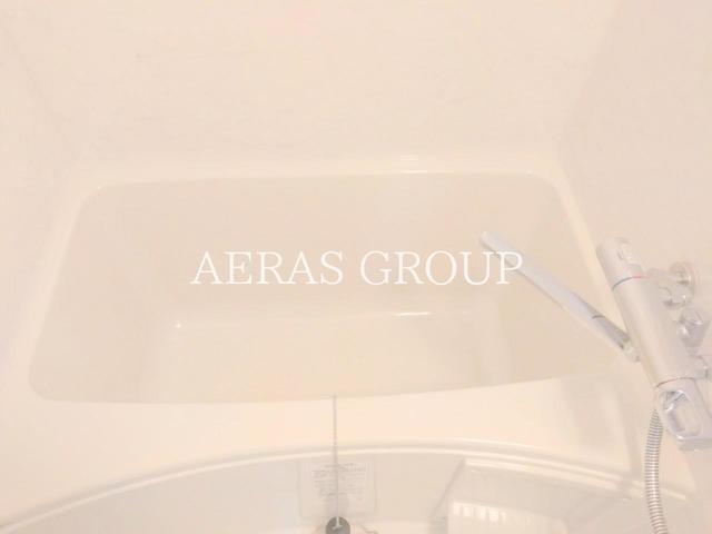 バス・シャワールーム　浴槽