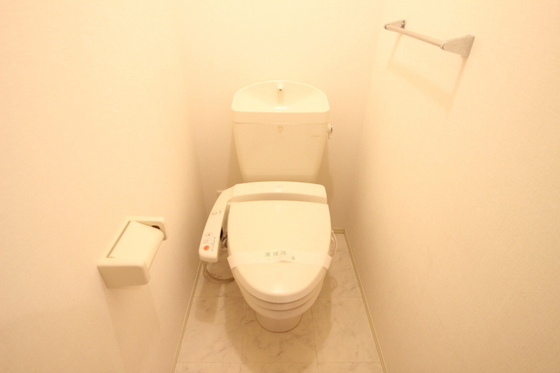 トイレ　※別部屋の写真です。