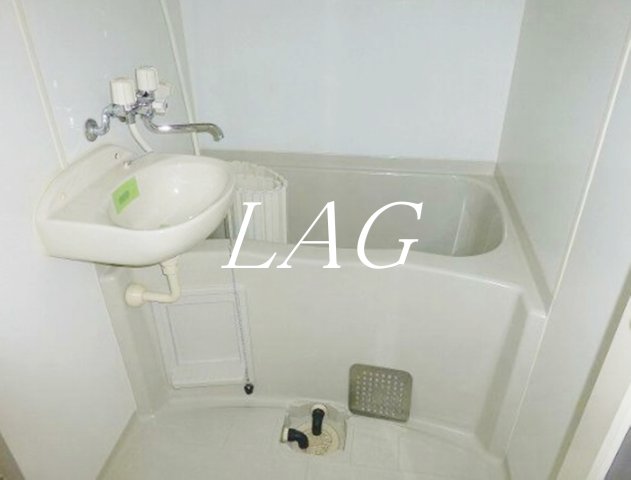 バス・シャワールーム　お風呂です。