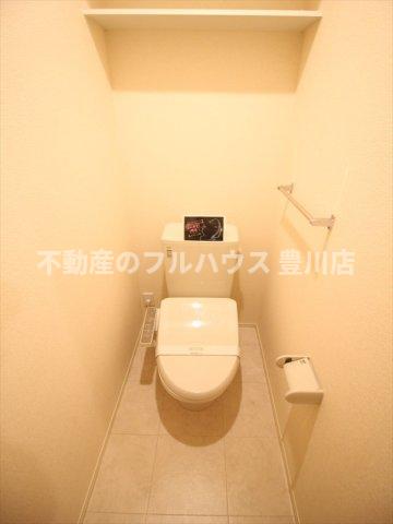 トイレ　写真は同型別室