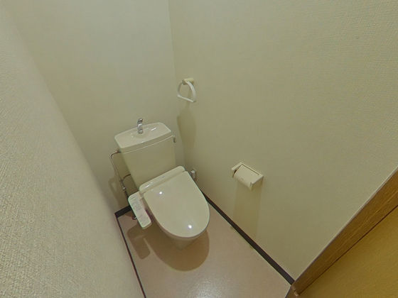 トイレ　※別部屋の写真です