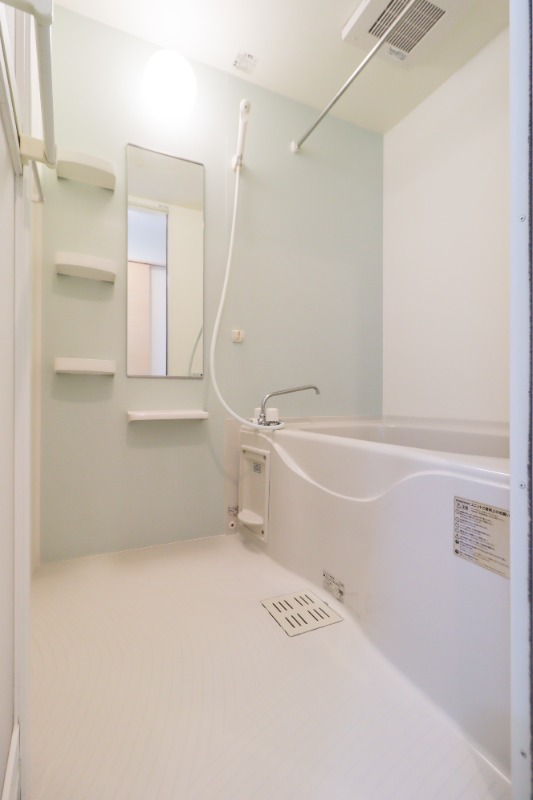 バス・シャワールーム　図面と現状に相違がある場合には現状を優先