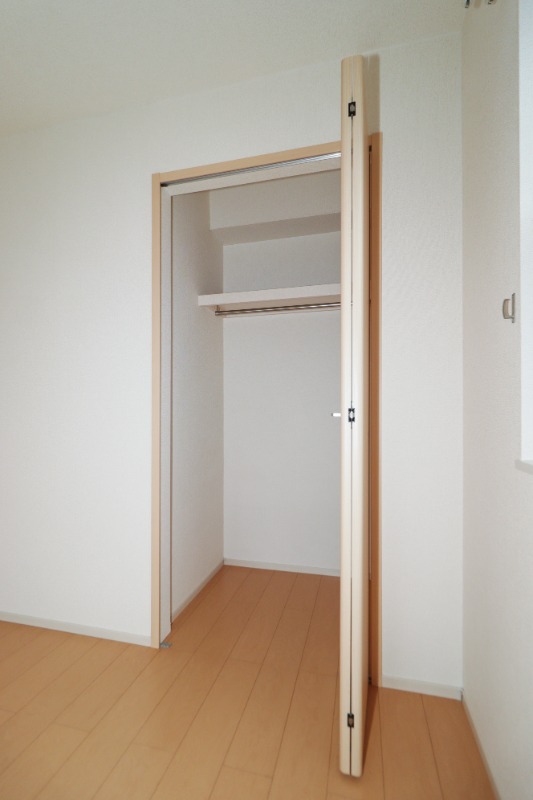 収納　図面と現状に相違がある場合には現状を優先