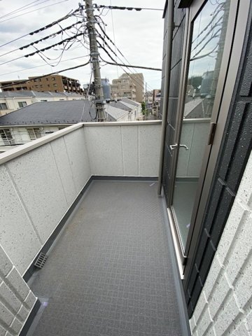 バルコニー　暖かな日差しのふりそそぐバルコニー♪