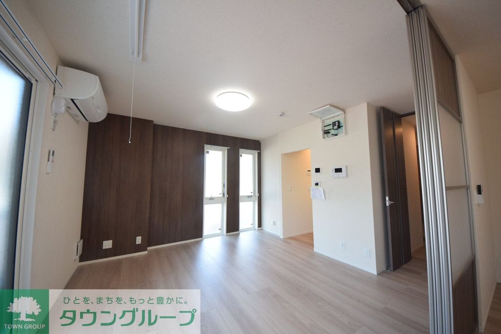 居室・リビング　お問合せはタウンハウジングまで！※現地待合わせ相談可能