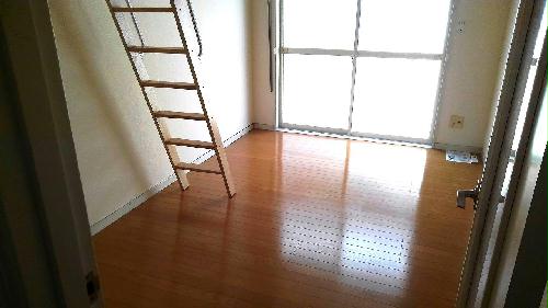 居室・リビング　居室